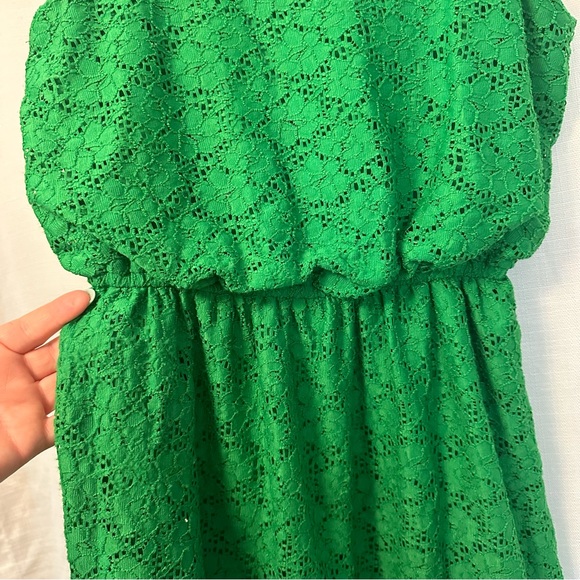 Xhilaration Emerald Green Floral Lace Elastic Waist Dress Size Small - Picture 10 of 14